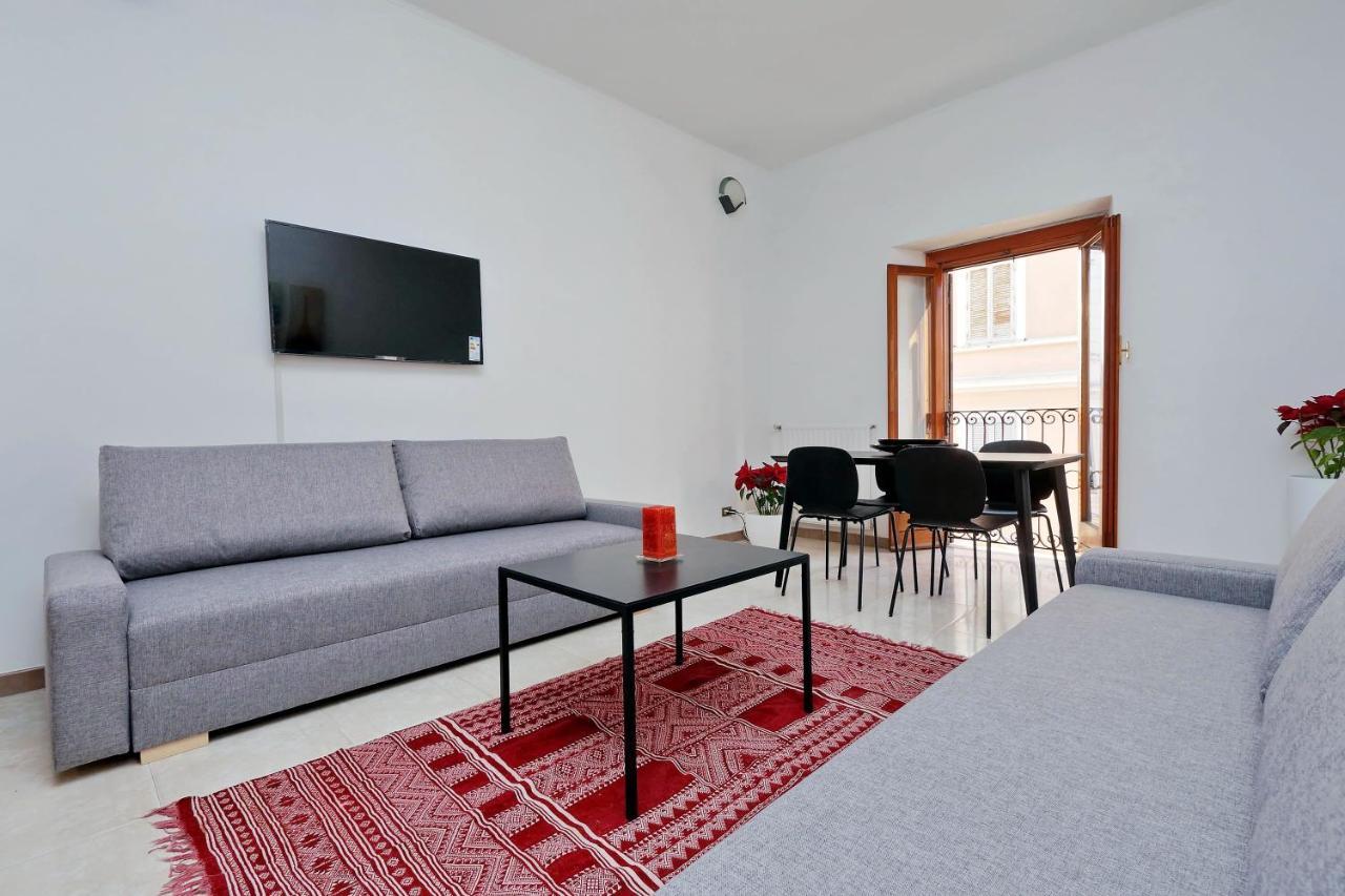 Centralstation Apartment Рим Екстериор снимка