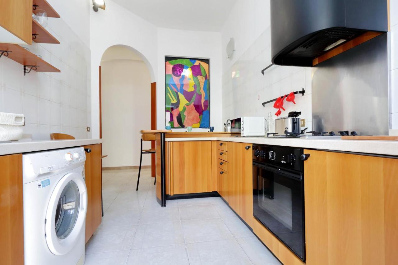 Centralstation Apartment Рим Екстериор снимка